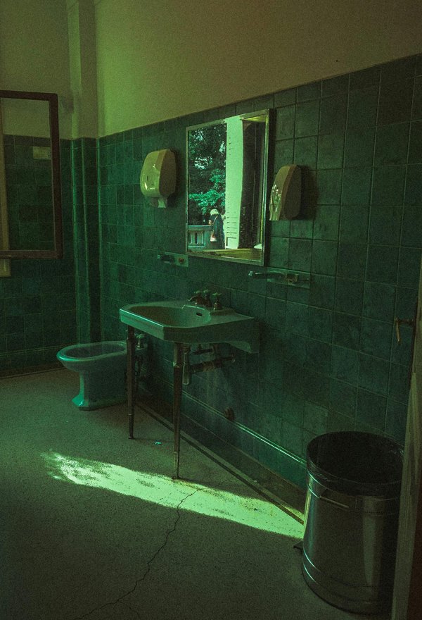 Pourquoi la poubelle de salle de bain est-elle indispensable pour une hygiène optimale ?